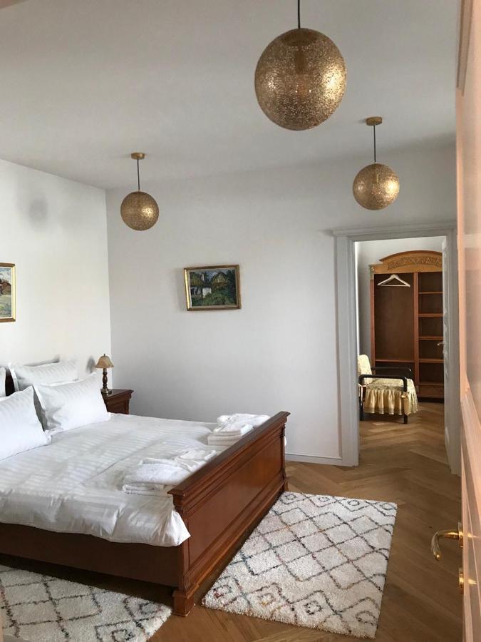 Augsburg Apart Piatra Neamţ 外观 照片
