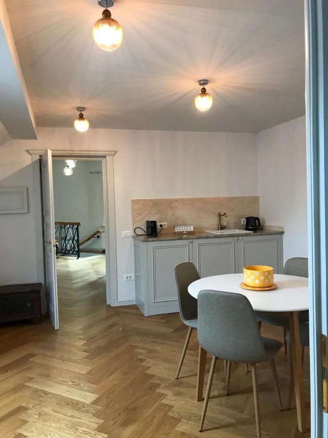 Augsburg Apart Piatra Neamţ 外观 照片