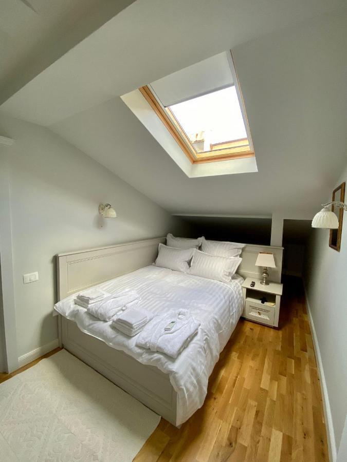 Augsburg Apart Piatra Neamţ 外观 照片