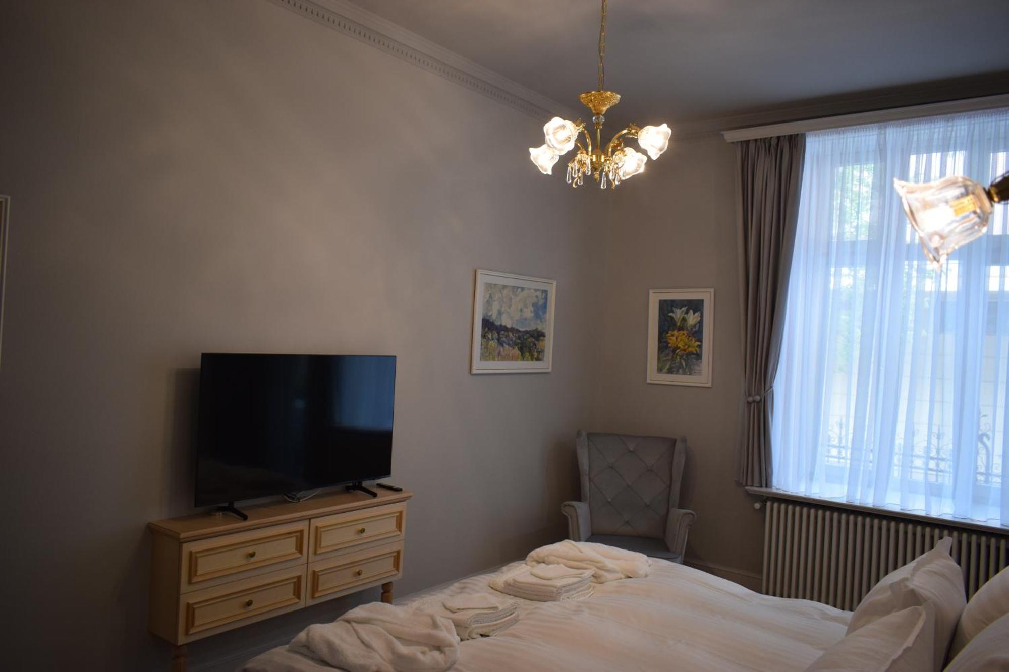 Augsburg Apart Piatra Neamţ 外观 照片